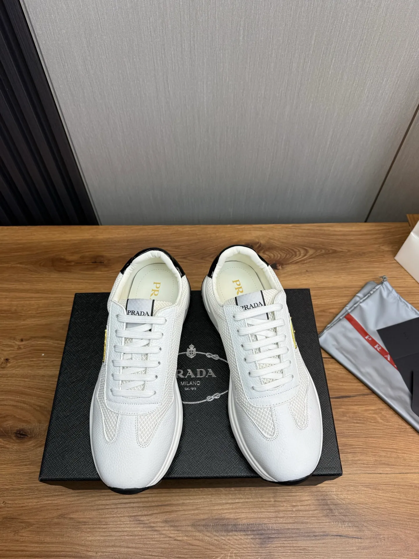 Men's shoes 💰780💰 [PRADA] Men's shoes are popular in the counter, official website synchronization, 1 high-quality shipment ✔️Original cowhide stitching breathable mesh + cowhide lining, 1🆚1 replica, original original bottom, 38-45 (38.45 custom-made, non-refundable)